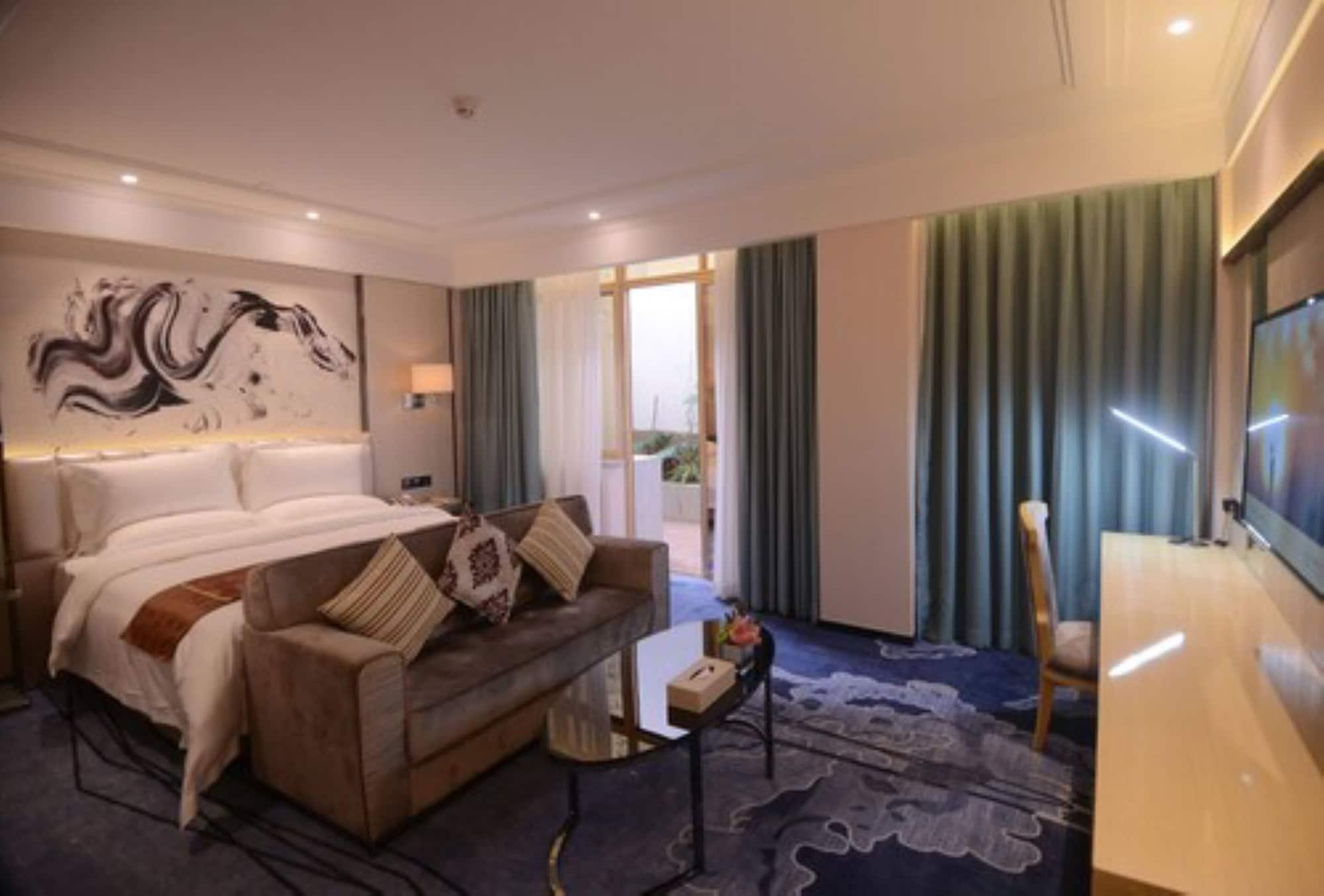 Hotel Ramada Shenzhen Baoan Esterno foto