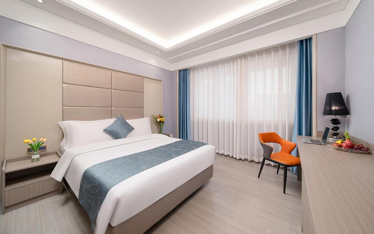 Hotel Ramada Shenzhen Baoan Esterno foto