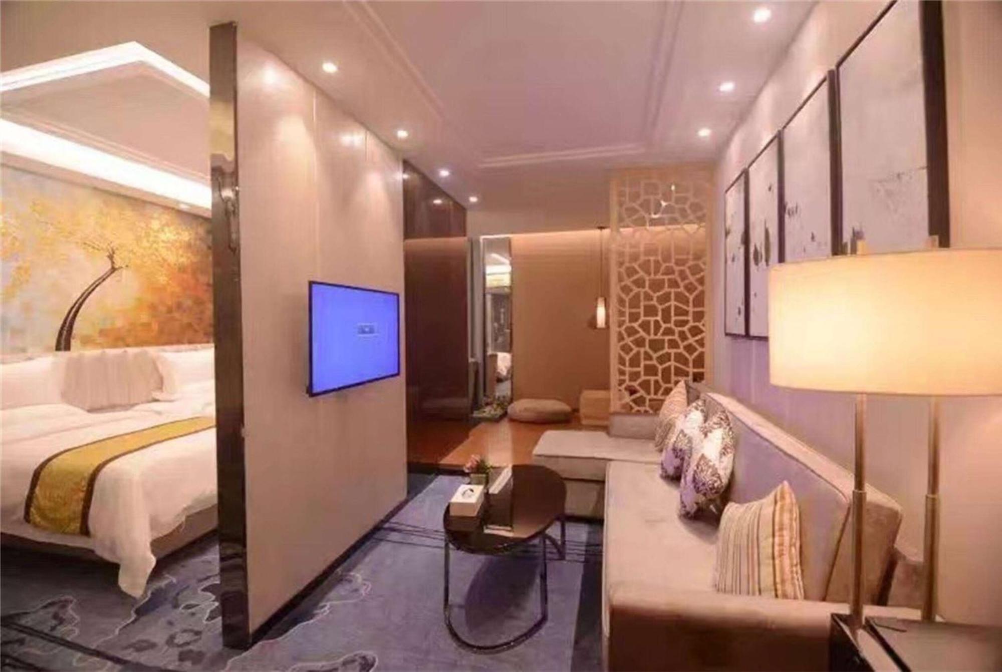 Hotel Ramada Shenzhen Baoan Esterno foto